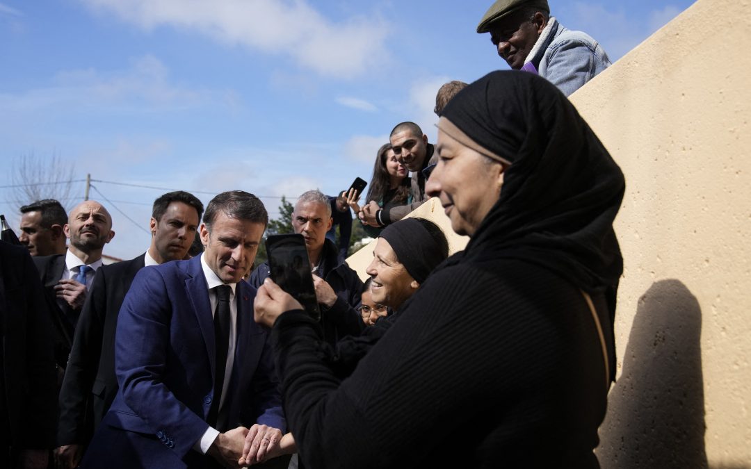 Emmanuel Macron en visite à Marseille, bombardement à Gaza : le résumé de la semaine
